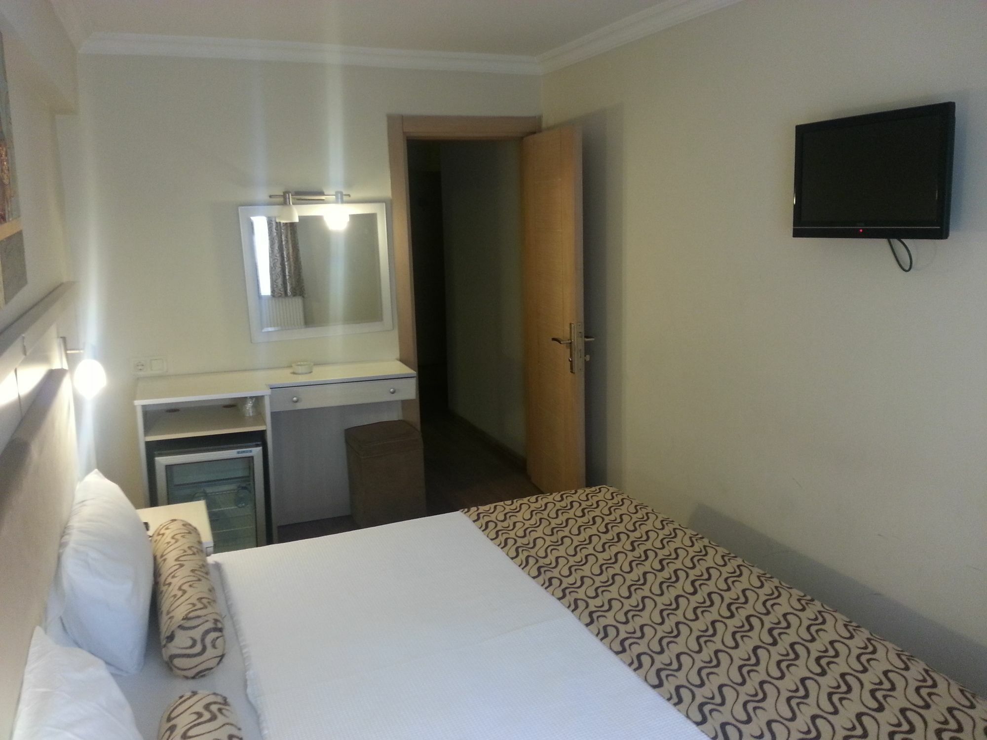 Grand Zeybek Hotel Esmirna Exterior foto